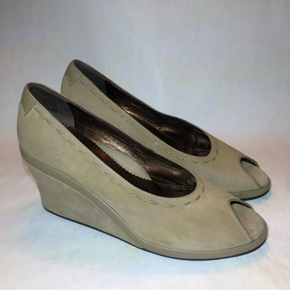 Taryn Rose Beige Suede Wedge with Peep Toe and leather details, size 9M US.